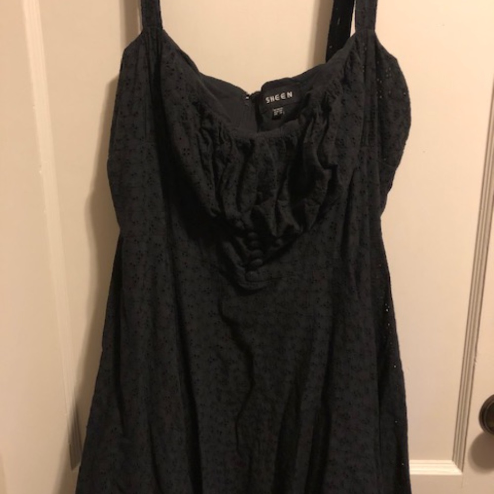 Unique Vintage Bianca Eyelet Dress - US 14/UK 18